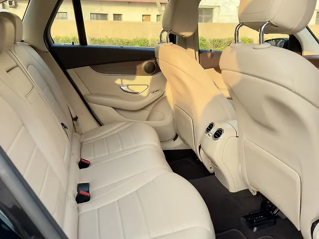 Used Mercedes-Benz GLC 220d 4MATIC in Chandigarh Used Mercedes-Benz GLC 220d 4MATIC in Chandigarh