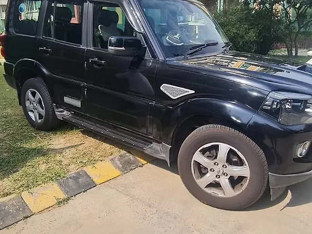 Used 2018 Mahindra Scorpio in Greater Noida