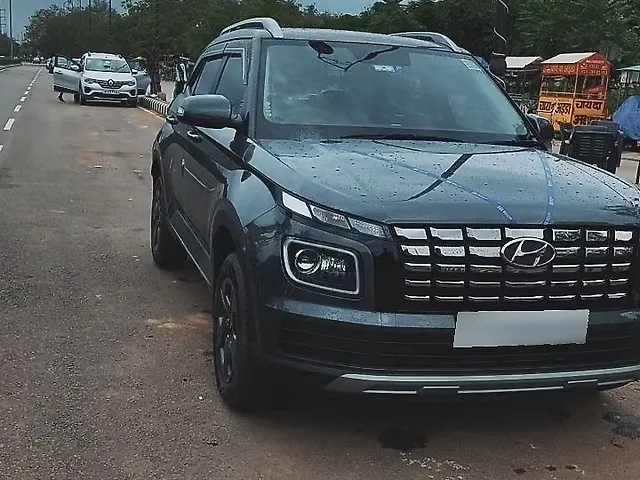 Used 2023 Hyundai Venue in Lucknow