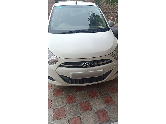 Used 2011 Hyundai i10 in Bathinda