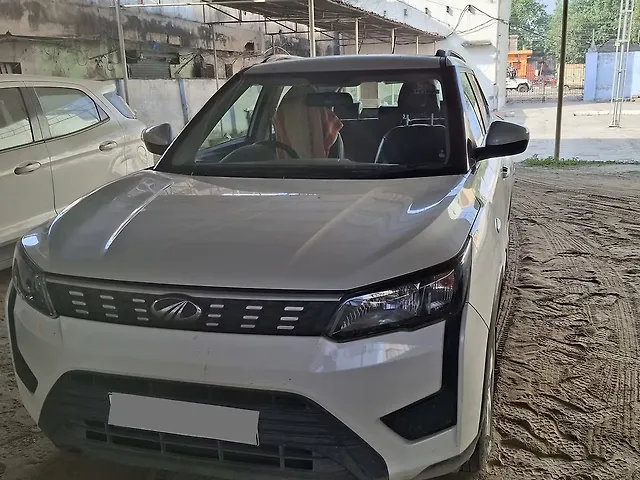 Used 2019 Mahindra XUV300 in Mughalsarai Used 2019 Mahindra XUV300 in Mughalsarai