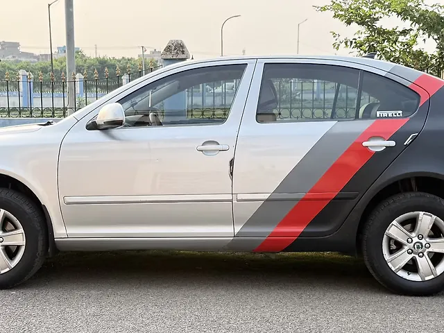 Used Skoda Laura Ambiente 2.0 TDI CR MT in Asansol