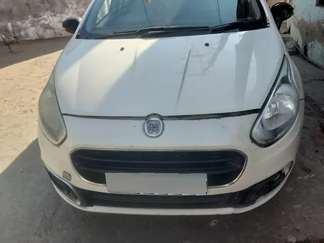 Used 2014 Fiat Punto in Jhunjhunu