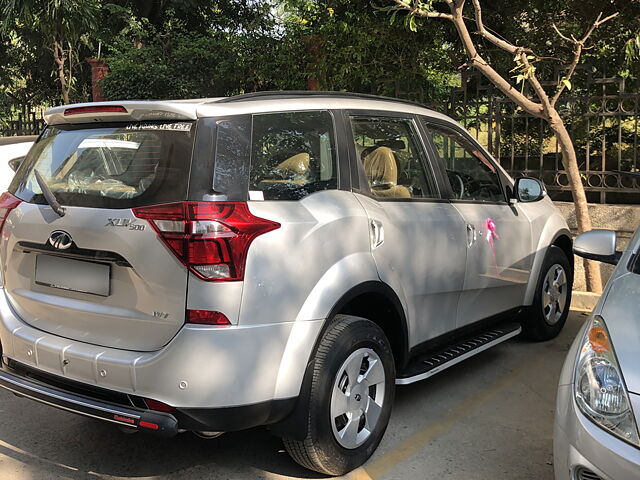 Used Mahindra XUV500 W7 AT [2018-2020] in Delhi