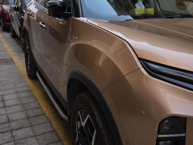 Used Tata Safari Accomplished Plus Dual Tone AT 7 STR in Mumbai
