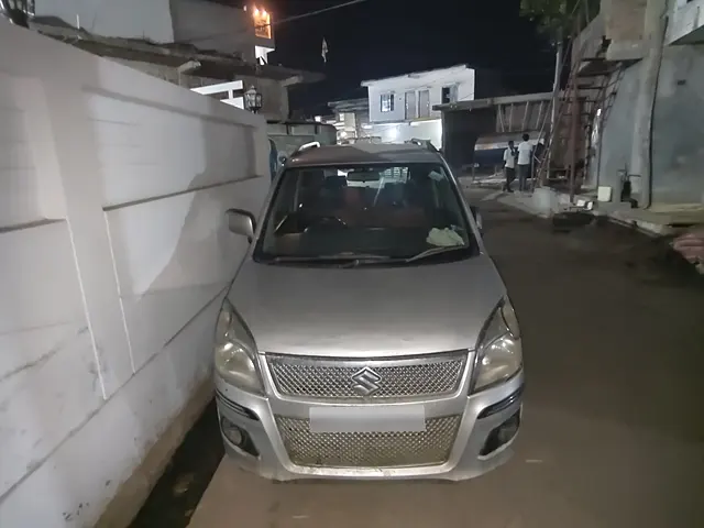 Used 2016 Maruti Suzuki Wagon R in Ujjain