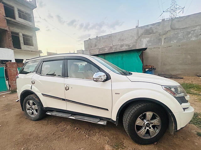 Used 2013 Mahindra XUV500 in Lalitpur