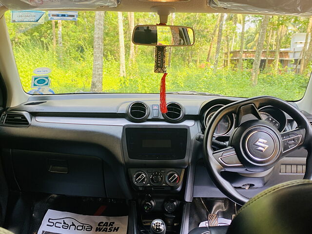 Used Maruti Suzuki Swift [2021-2024] VXi [2021-2023] in Malappuram