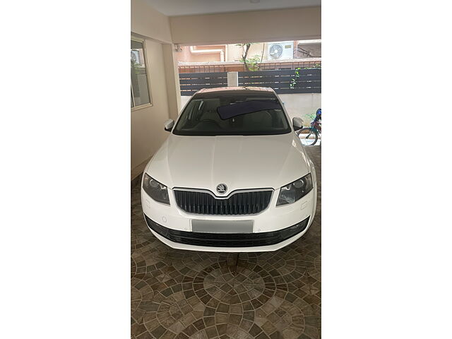 Used 2015 Skoda Octavia in Chennai