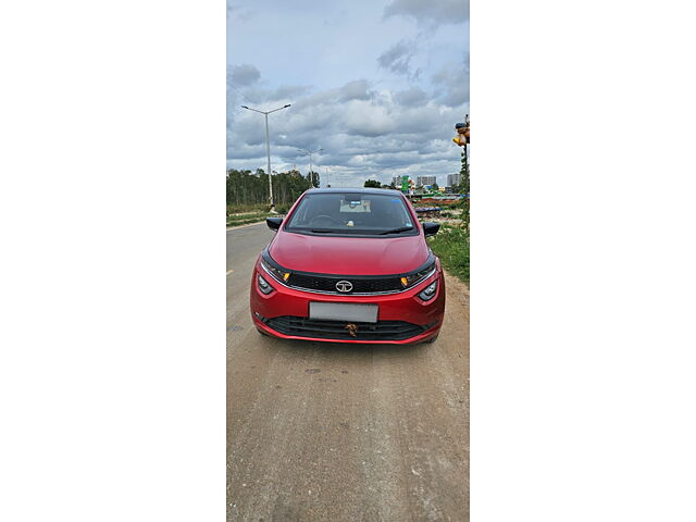 Used 2023 Tata Altroz in Bangalore