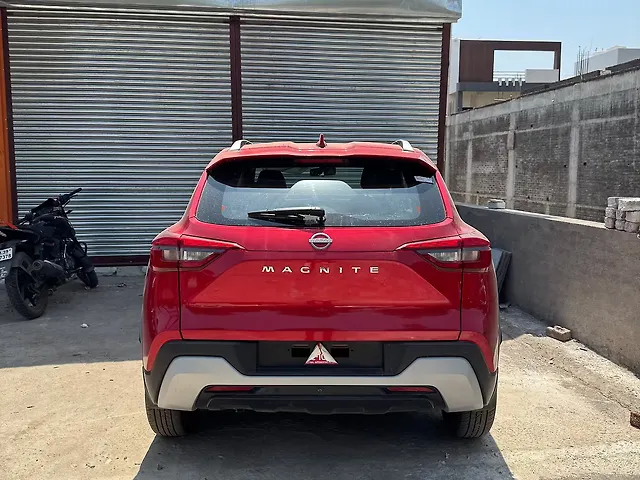 Used Nissan Magnite Acenta B4D 1.0 Petrol MT in Nandurbar
