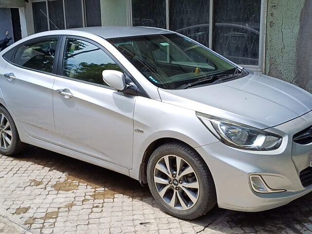 Used 2013 Hyundai Verna in Mumbai