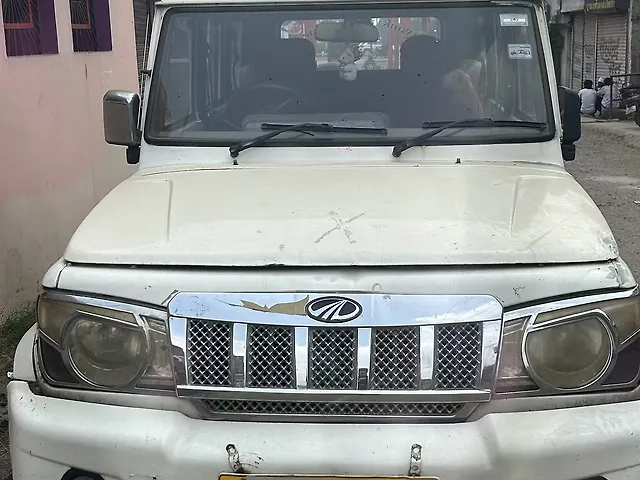 Used 2013 Mahindra Bolero in Narasinghpur
