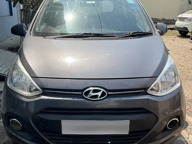 Used 2015 Hyundai Grand i10 in Raipur
