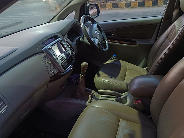 Used Toyota Innova [2013-2014] 2.5 VX 8 STR BS-IV in Bangalore