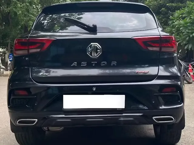 Used MG Astor Savvy 1.3 Turbo AT S Red [2021-2023] in Bangalore