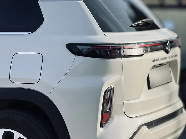 Used Maruti Suzuki Grand Vitara Zeta Smart Hybrid [2022-2023] in Bhuj