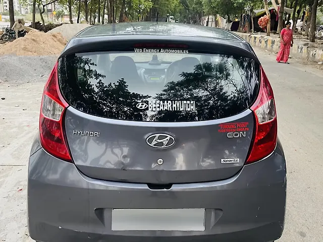 Used Hyundai Eon Sportz in Lucknow