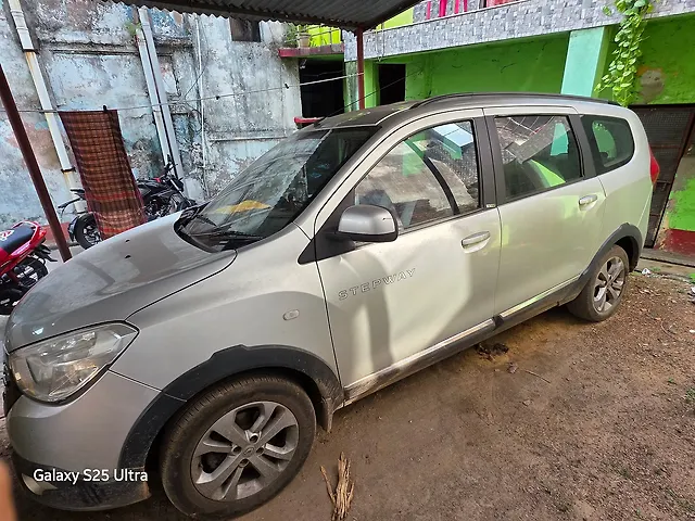 Used Renault Lodgy 85 PS RXZ Stepway 8 STR in Durgapur