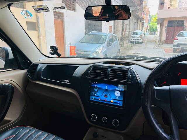 Used Mahindra TUV300 [2015-2019] T6 in Kanpur