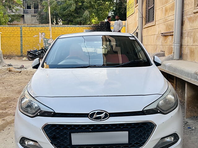 Used 2015 Hyundai i20 Active in Jaisalmer