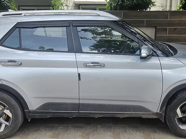 Used 2020 Hyundai Venue in Bhilai