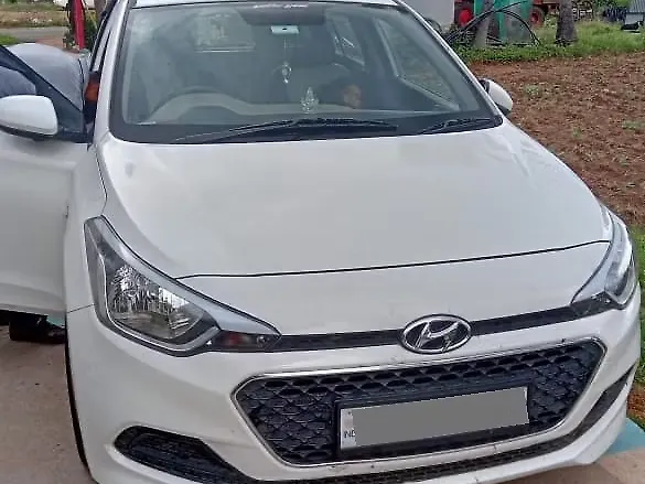 Used 2015 Hyundai Elite i20 in Dharmapuri Used 2015 Hyundai Elite i20 in Dharmapuri