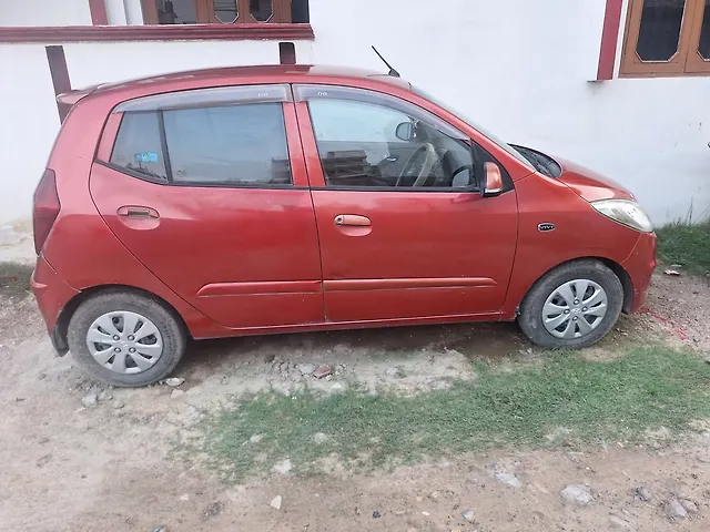 Used 2011 Hyundai i10 in Lucknow Used 2011 Hyundai i10 in Lucknow