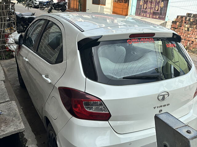 Used Tata Tiago XZ in Lucknow