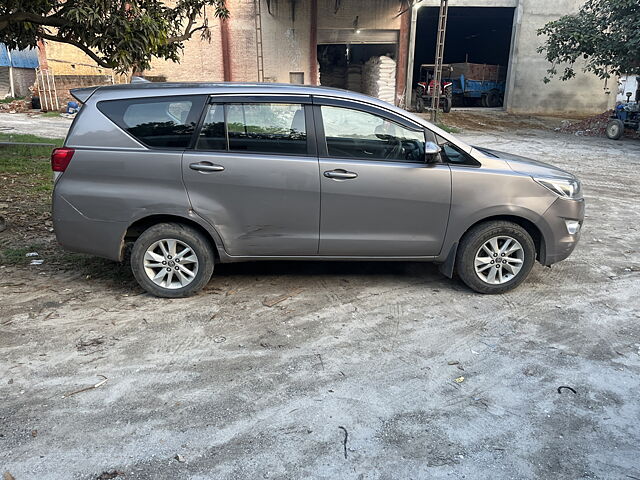 Used Toyota Innova Crysta [2016-2020] 2.4 G 7 STR [2016-2017] in Bijnor