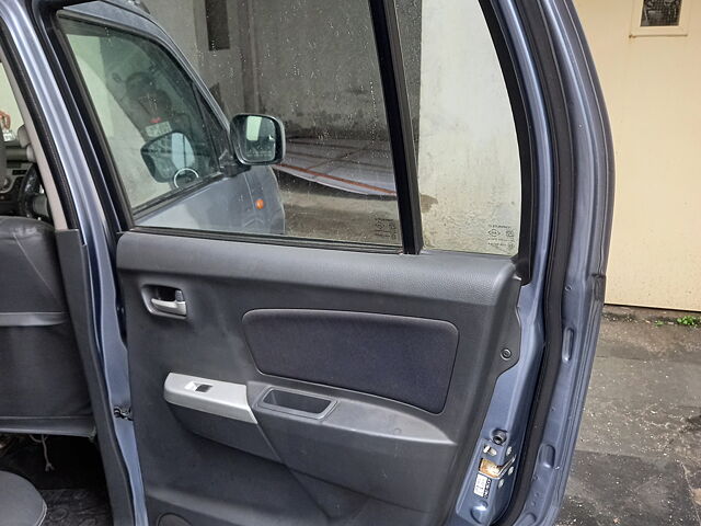 Used Maruti Suzuki Wagon R 1.0 [2010-2013] VXi in Kolkata