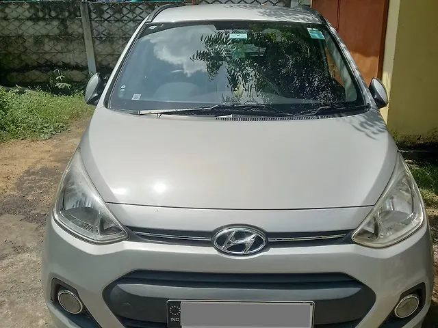 Used 2015 Hyundai Grand i10 in Bilaspur Used 2015 Hyundai Grand i10 in Bilaspur