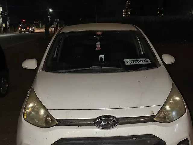 Used 2015 Hyundai Grand i10 in Amreli Used 2015 Hyundai Grand i10 in Amreli