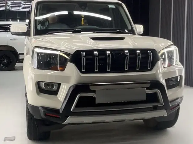 Used 2016 Mahindra Scorpio in Ballia