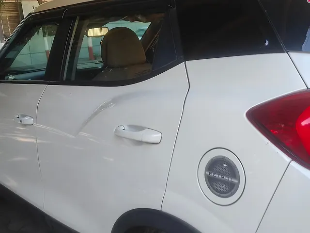 Used Mahindra XUV300 [2019-2024] W8 (O) 1.2 Petrol AMT [2021] in Nagpur