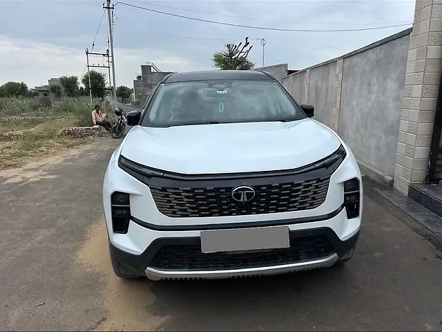 Used 2025 Tata Safari in Churu