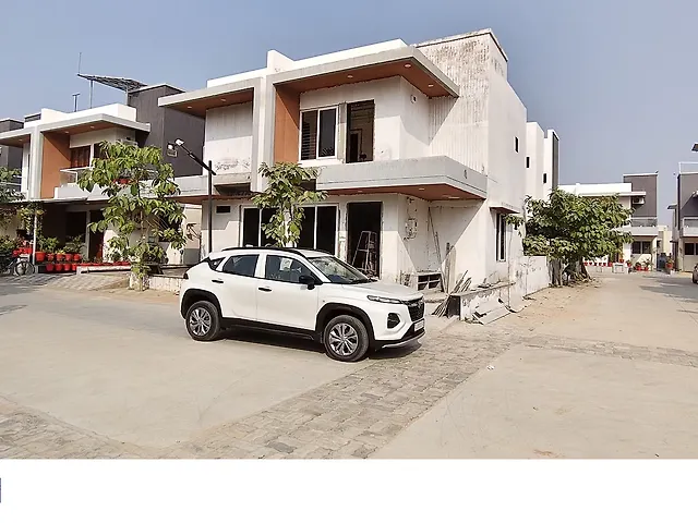 Used 2025 Maruti Suzuki Fronx in Palanpur