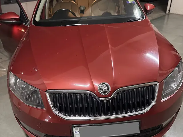 Used 2015 Skoda Octavia in Pune Used 2015 Skoda Octavia in Pune