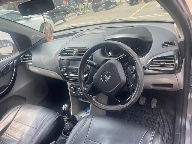 Used Tata Tiago [2016-2020] Revotron XT (O) [2016-2019] in Chandigarh