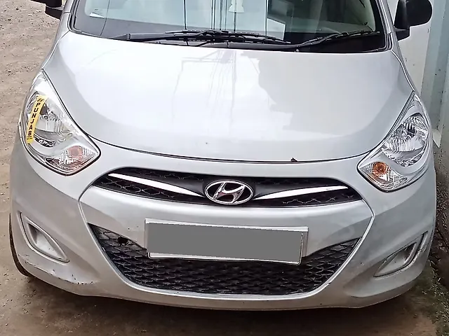 Used 2015 Hyundai i10 in Junagadh Used 2015 Hyundai i10 in Junagadh