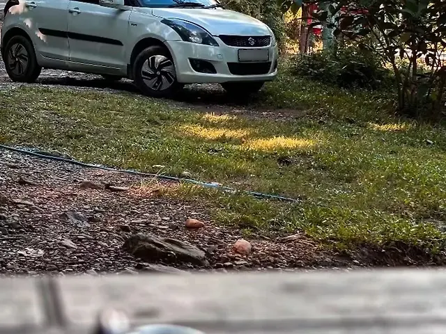 Used Maruti Suzuki Swift [2011-2014] VXi in Dehradun