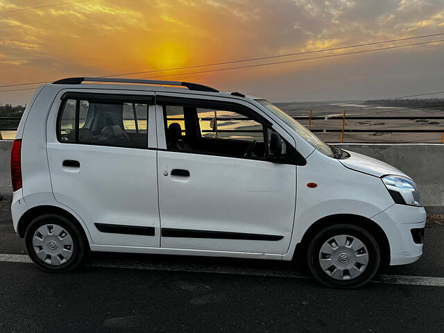 Used Maruti Suzuki Wagon R 1.0 [2014-2019] LXI in Surendranagar