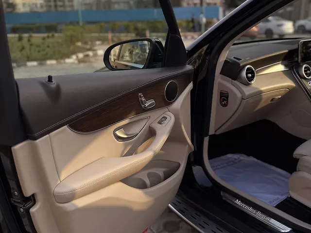 Used Mercedes-Benz GLC 220d 4MATIC in Chandigarh Used Mercedes-Benz GLC 220d 4MATIC in Chandigarh