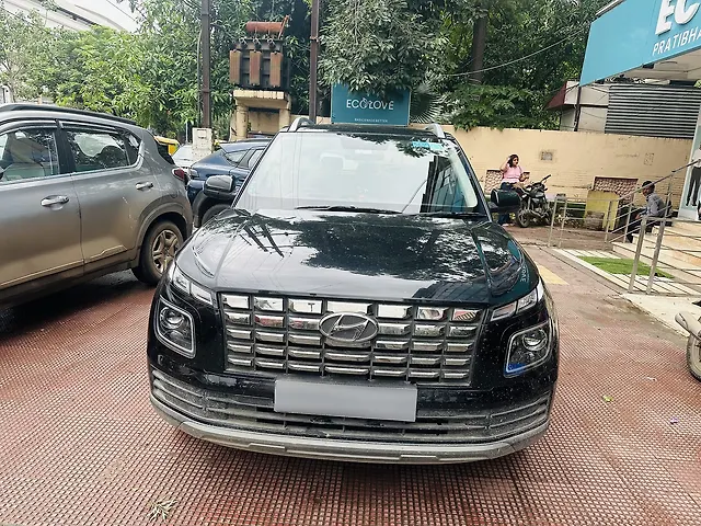 Used 2024 Hyundai Venue in Indore