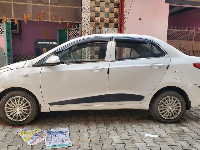 Used 2016 Hyundai Xcent in Mathura