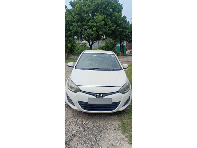 Used 2013 Hyundai i20 in Agra