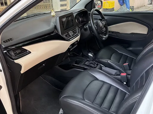 Used Toyota Glanza S AMT[2023-2025] in Bangalore