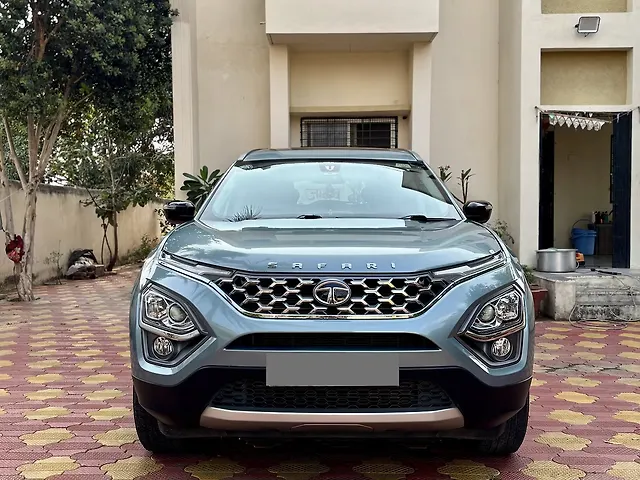 Used 2022 Tata Safari in Sangli