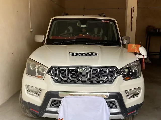 Used 2015 Mahindra Scorpio in Buxar