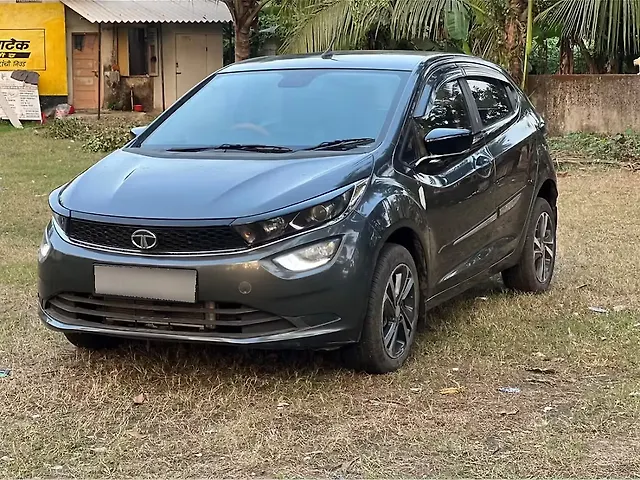 Used 2022 Tata Altroz in Mumbai